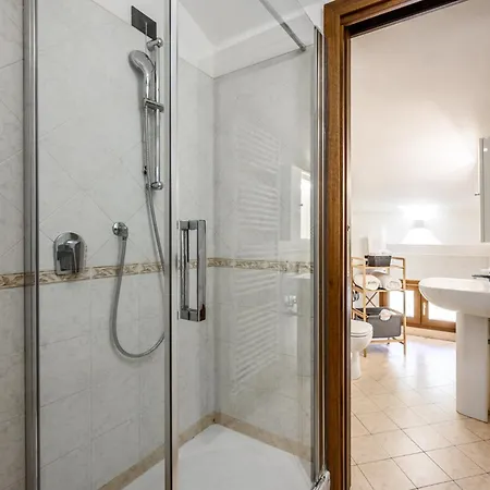 Emilia 7 Apartamento